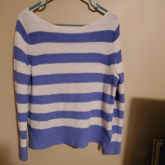 Gap sweater/blouse - Picture 2 of 8